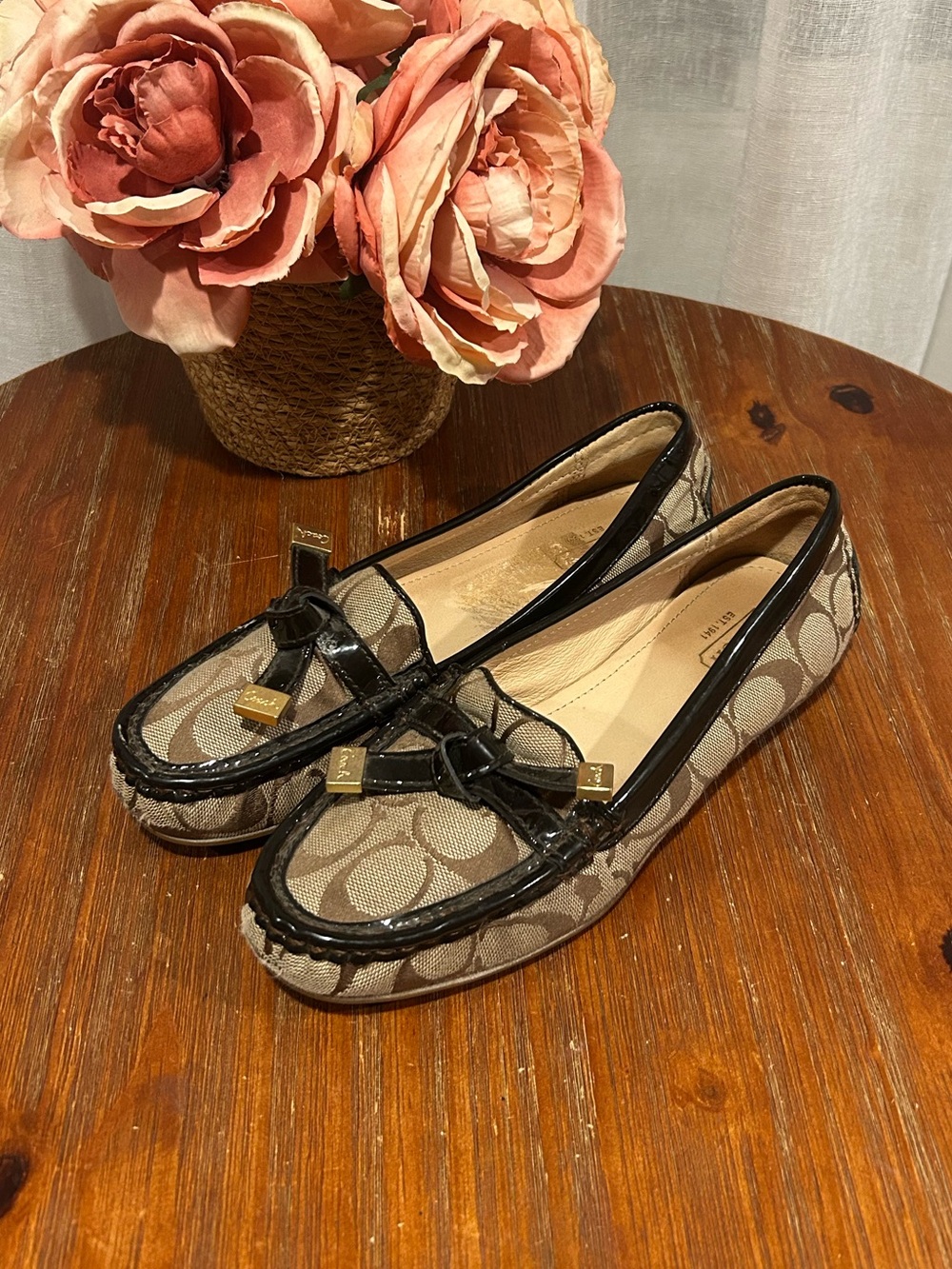 COACH Frida Signature Monogram Loafers Women’s Size 7